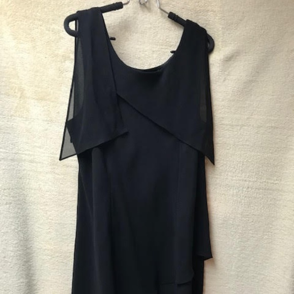 Ultra Dress NY - Picture 1 of 2